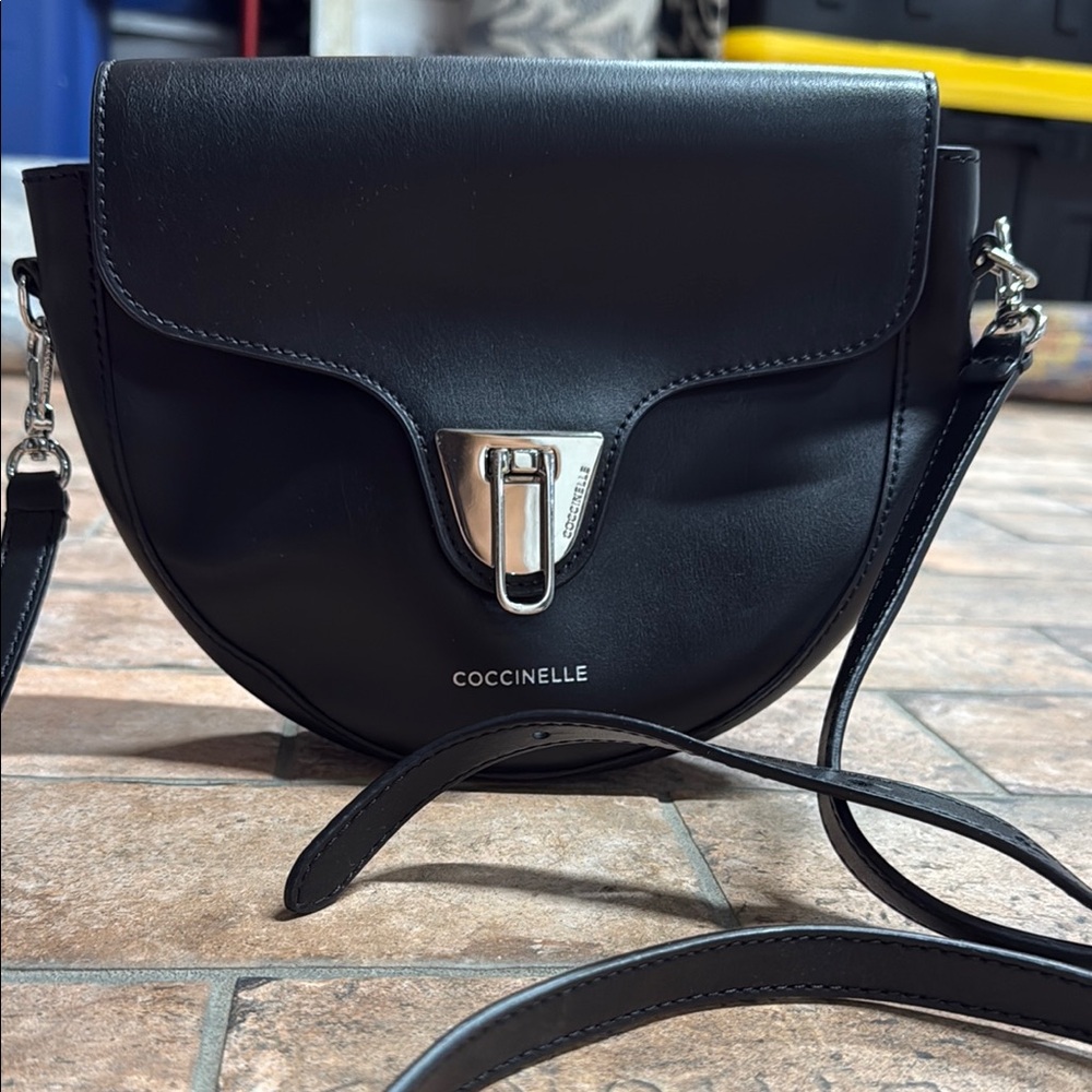 Coccinelle Beat Elephant Crossover Bag Shoulder Bag - Picture 2 of 3